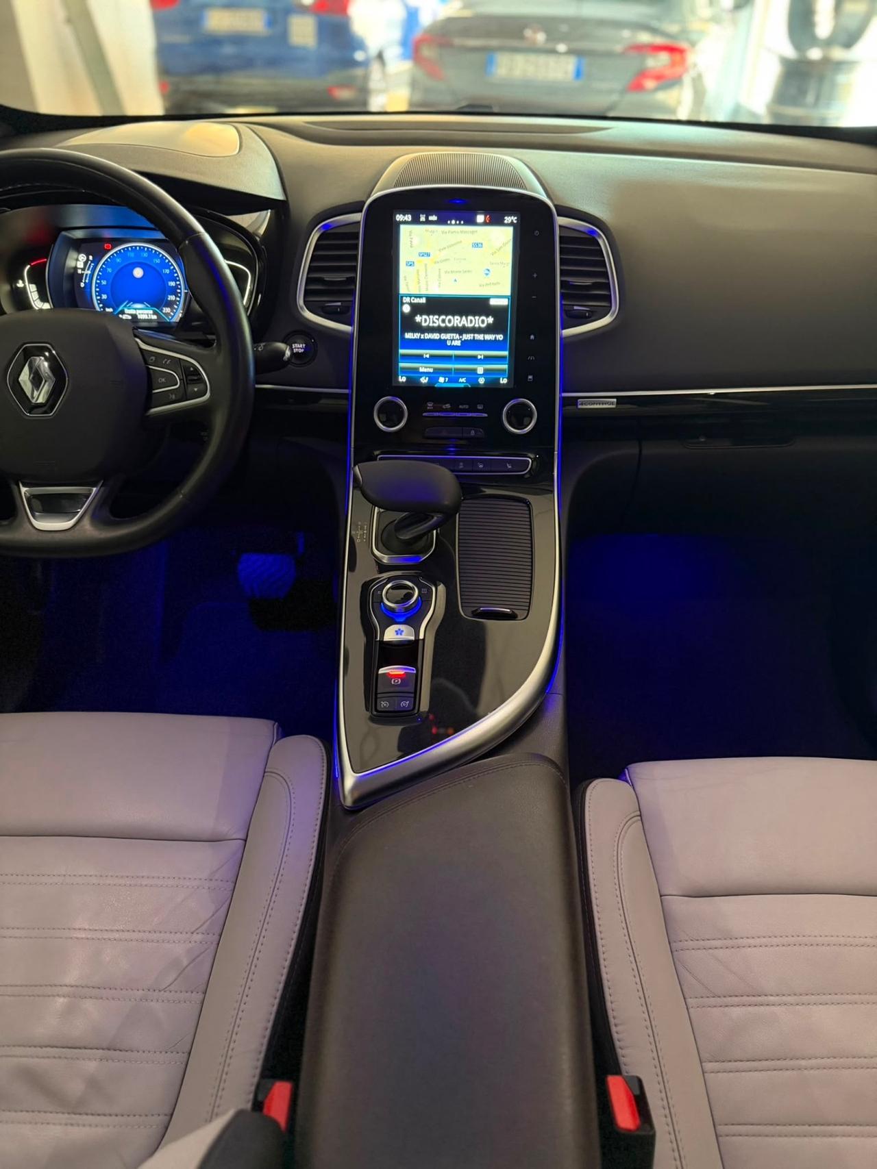 Renault Espace dCi 160CV EDC Energy Initiale Paris 4Control