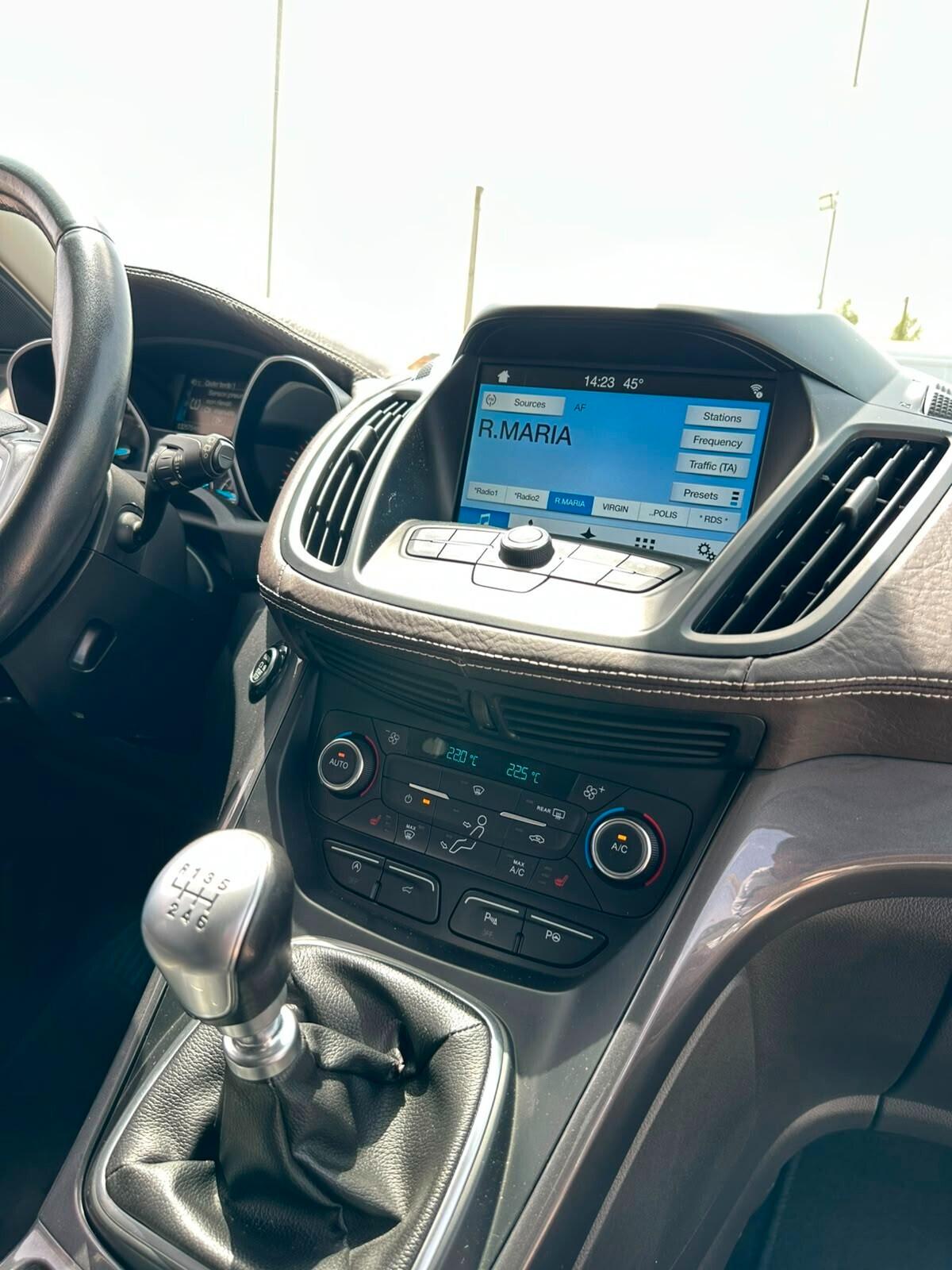 Ford Kuga 2.0 TDCI 150 CV S&S 4WD Vignale