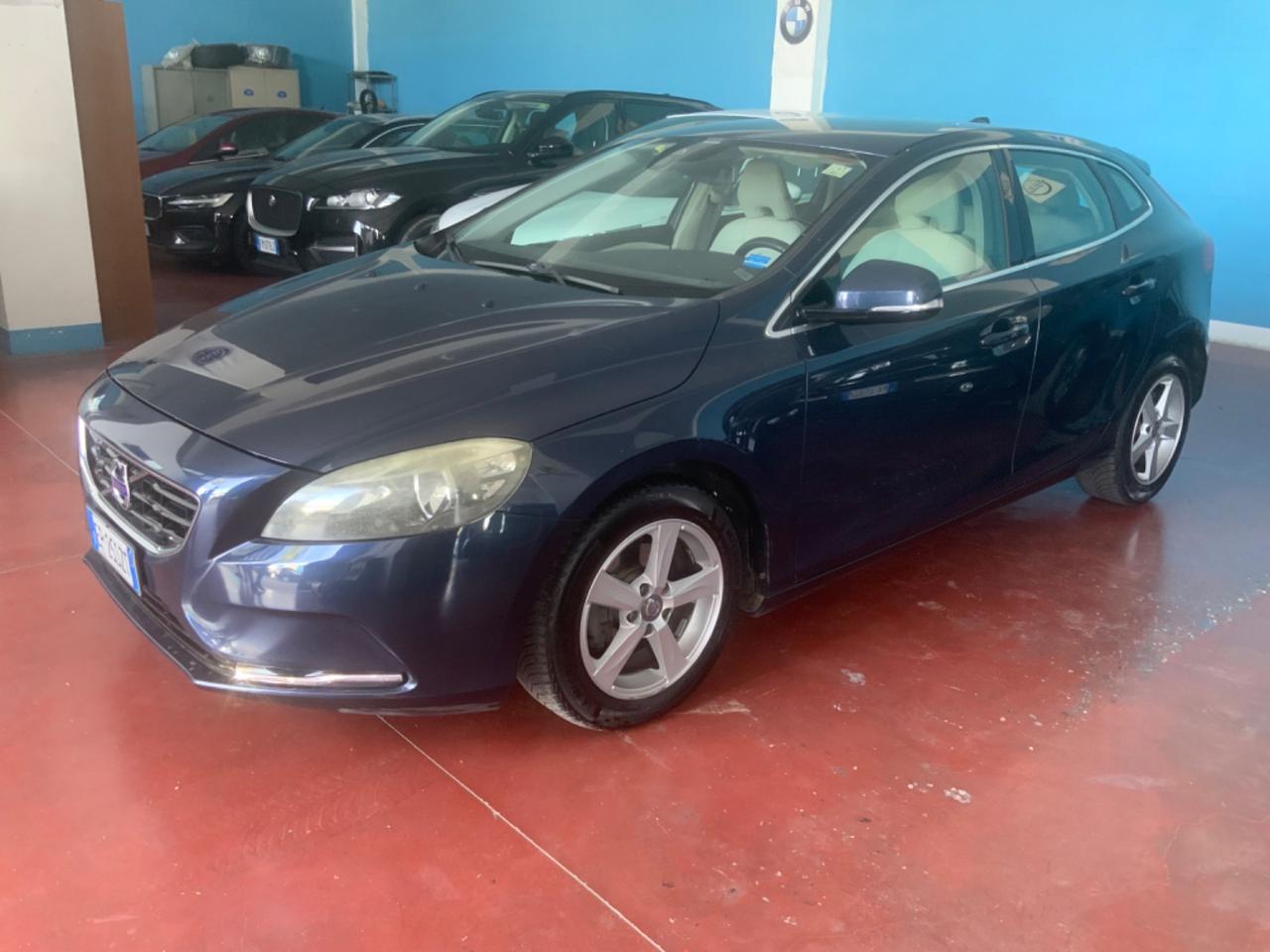 Volvo V40 D2 1.6 Momentum