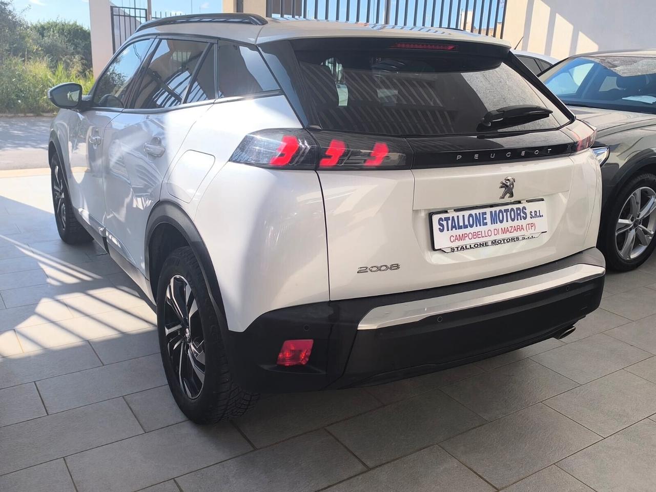 Peugeot 2008 1.5 BlueHDi 130 S&S EAT8 Allure 2021