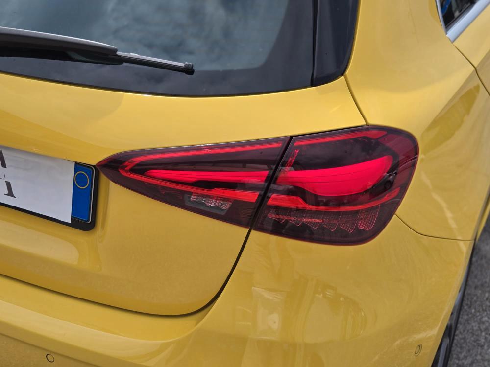 Mercedes-Benz A 180 d AMG Line Premium auto
