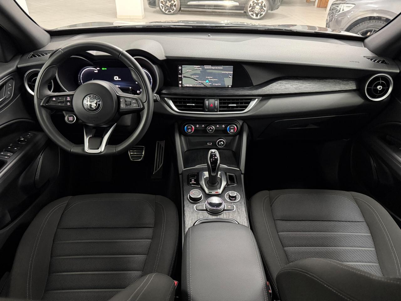 Alfa Romeo Stelvio 2.2 TD 210 CV SUPER AT8 Q4 FARI MATRIX MODELLO NUOVO TAGLIANDI KIT DISTRIBUZIONE ESEGUITO
