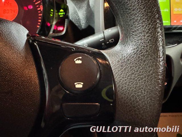 PEUGEOT 108 VTi 72cv 5p Active
