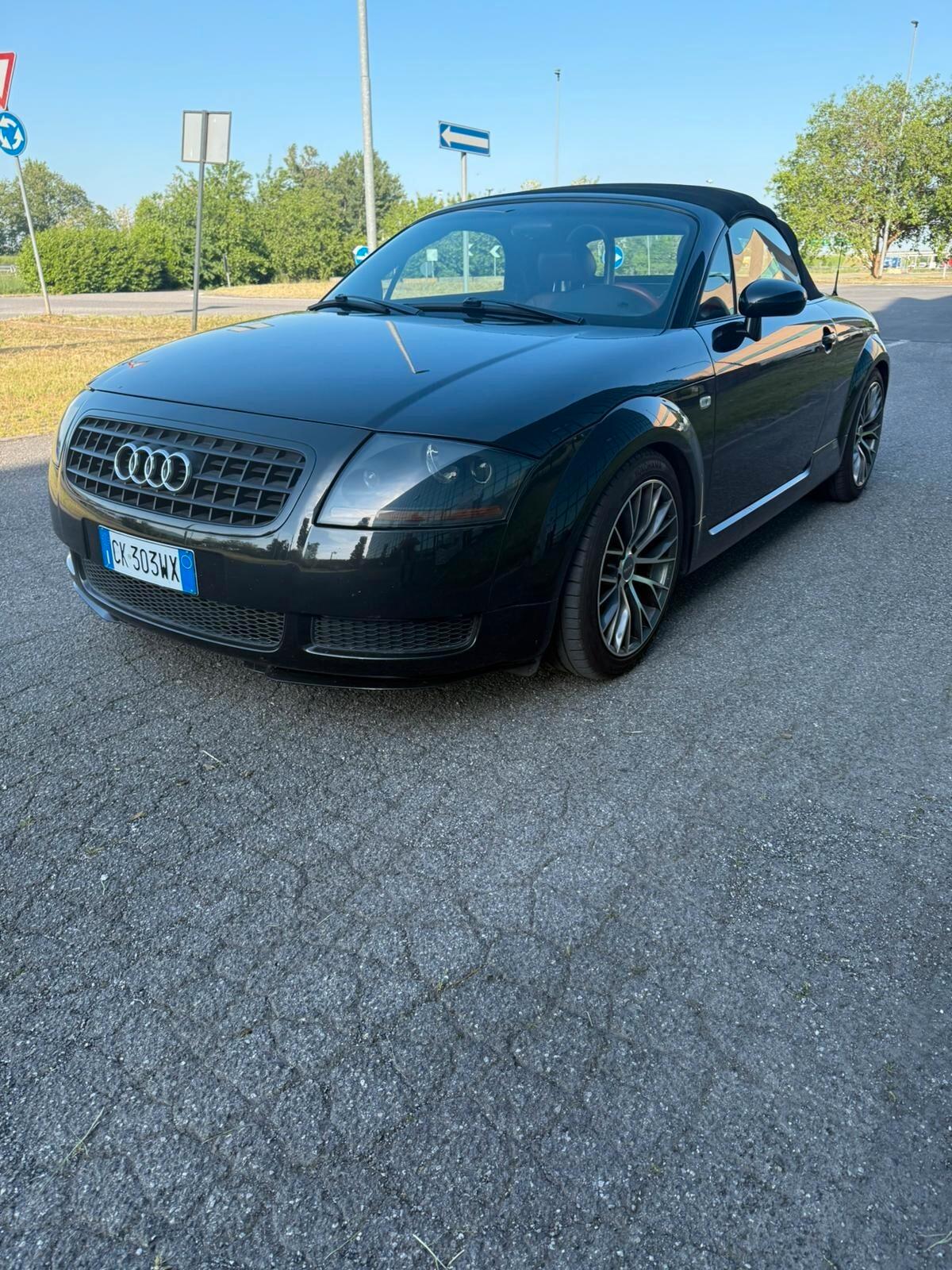 Audi TT Roadster 1.8 T 20V 179 CV cat