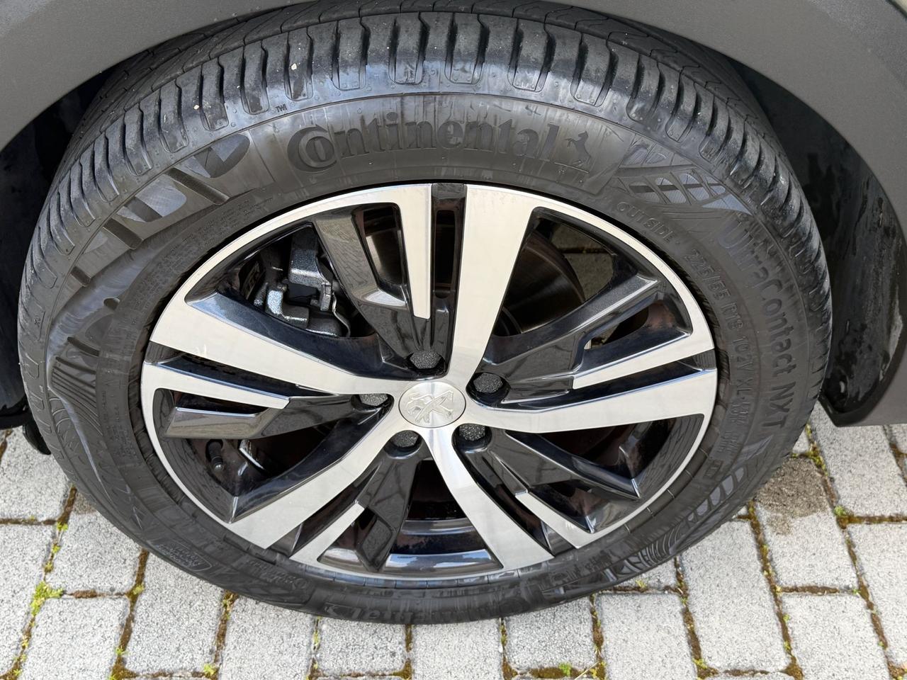 Peugeot 3008 1.5 BlueHDi 130cv *UNICO PROPRIETARIO*