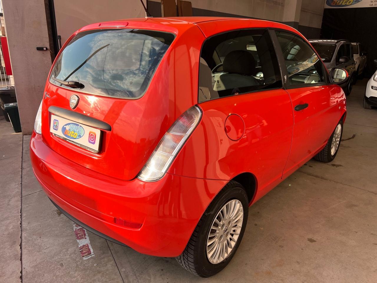 Lancia Ypsilon 1.2 Oro