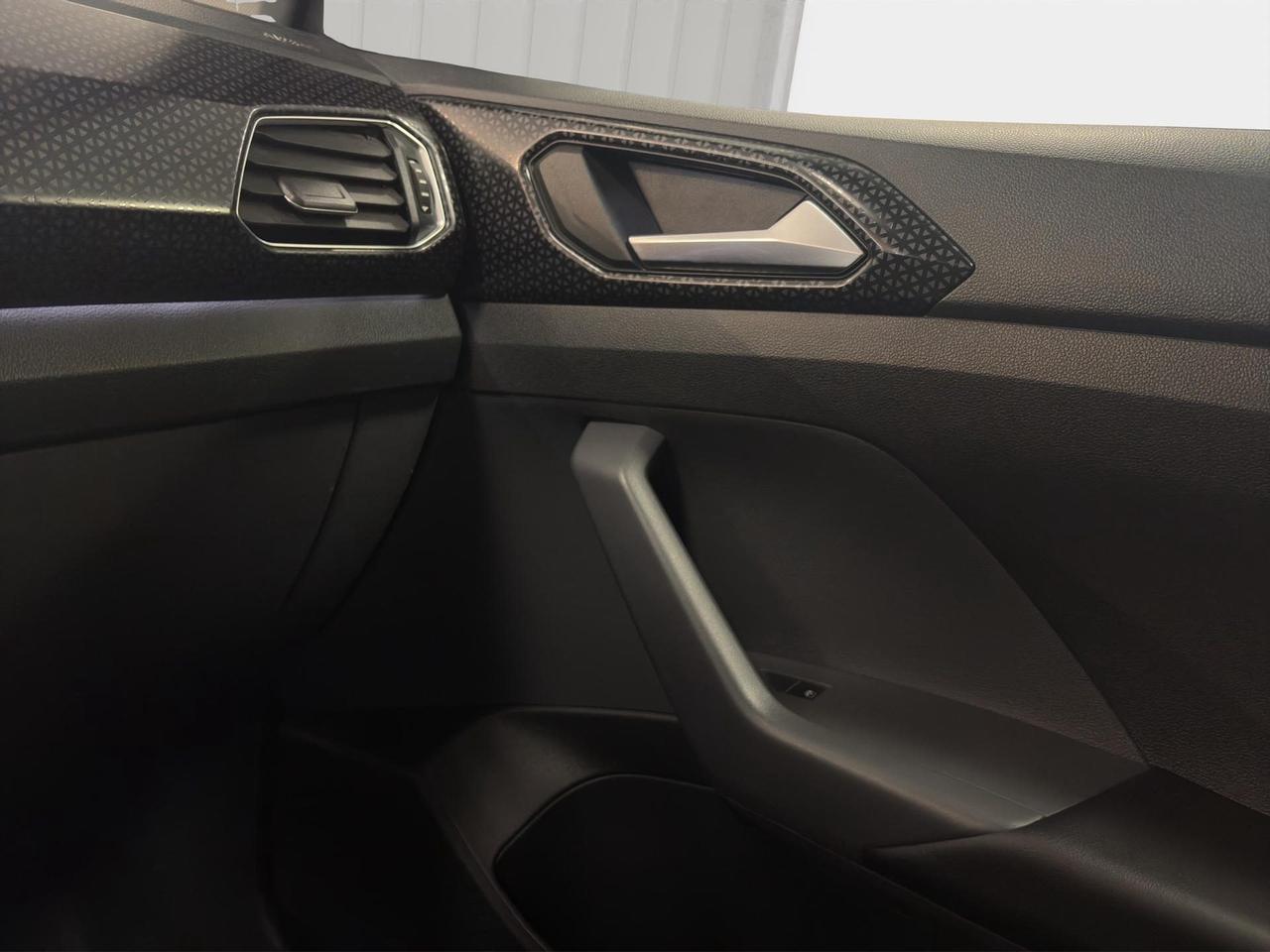 Volkswagen T-Cross 1.0 tsi Advanced 115cv