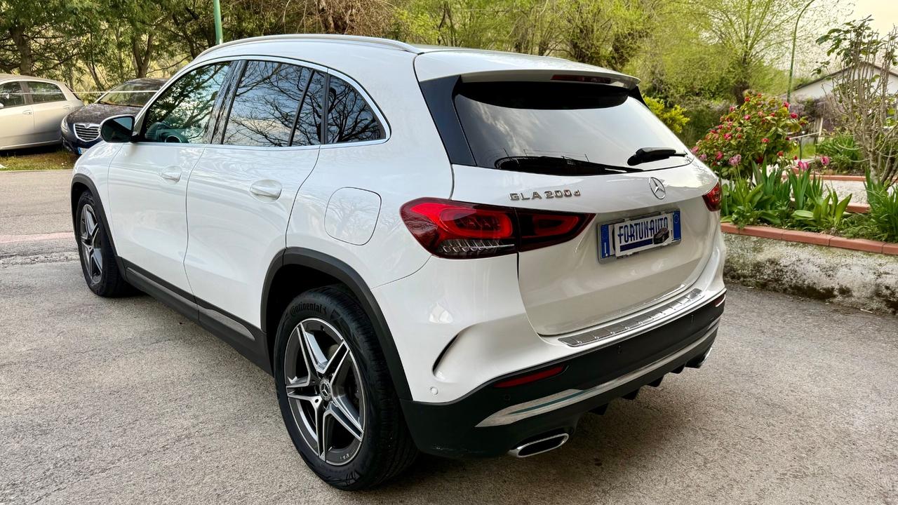 Mercedes-benz GLA 200 d Automatic Premium