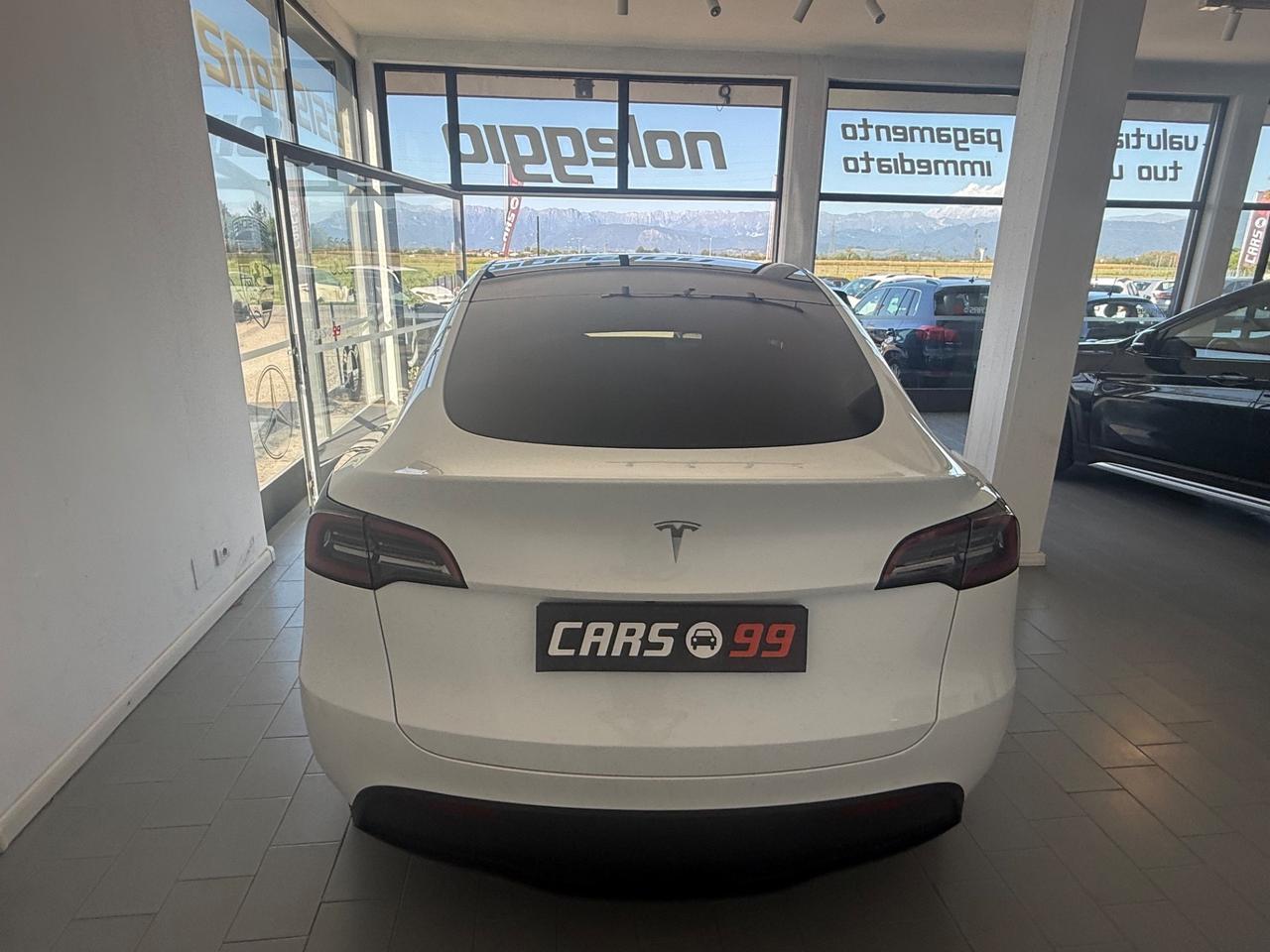 Tesla Model Y RWD