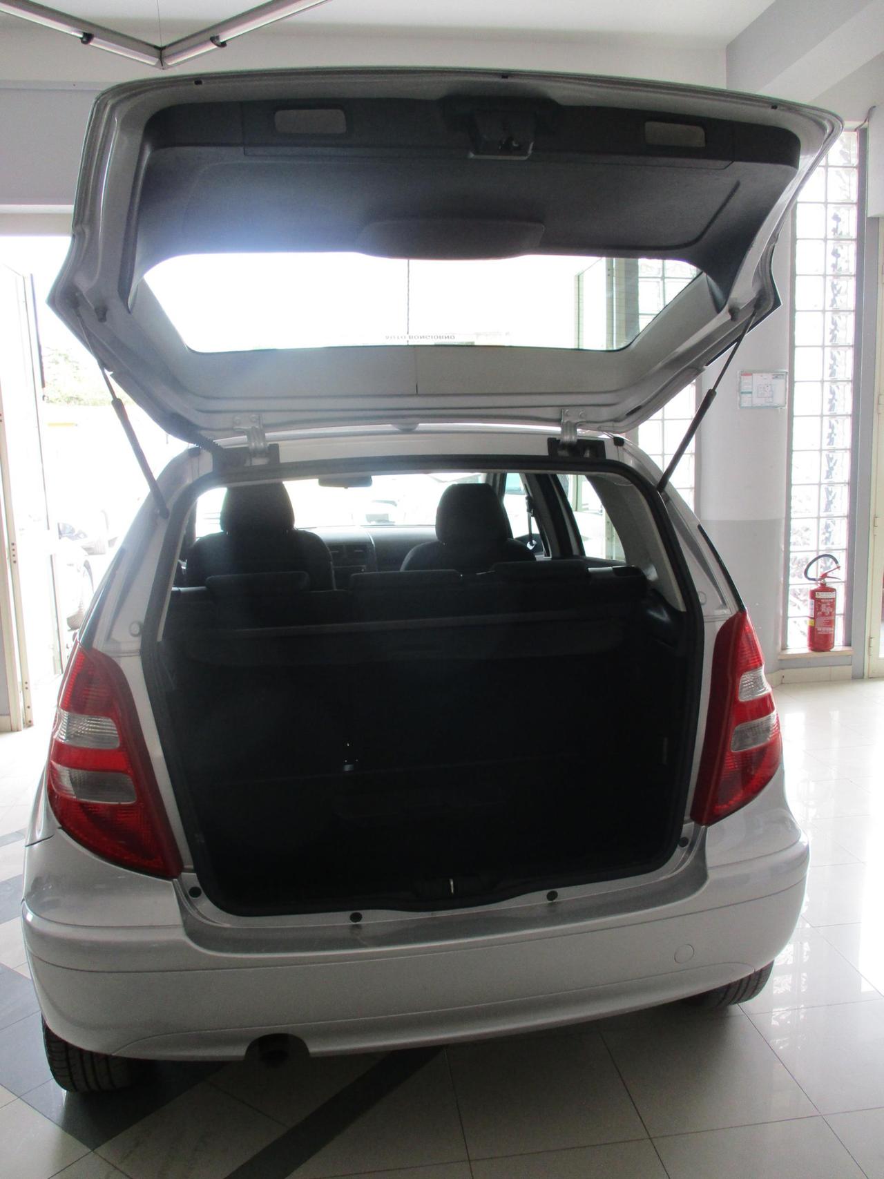 MERCEDES A180 cdi 110cv Classic