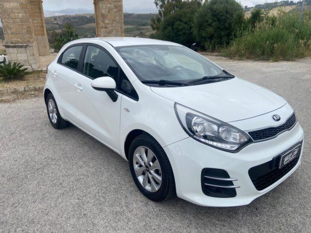 KIA Rio 1.1 CRDi 5p. Cool GUIDABILE DAI NEOPATENTATI