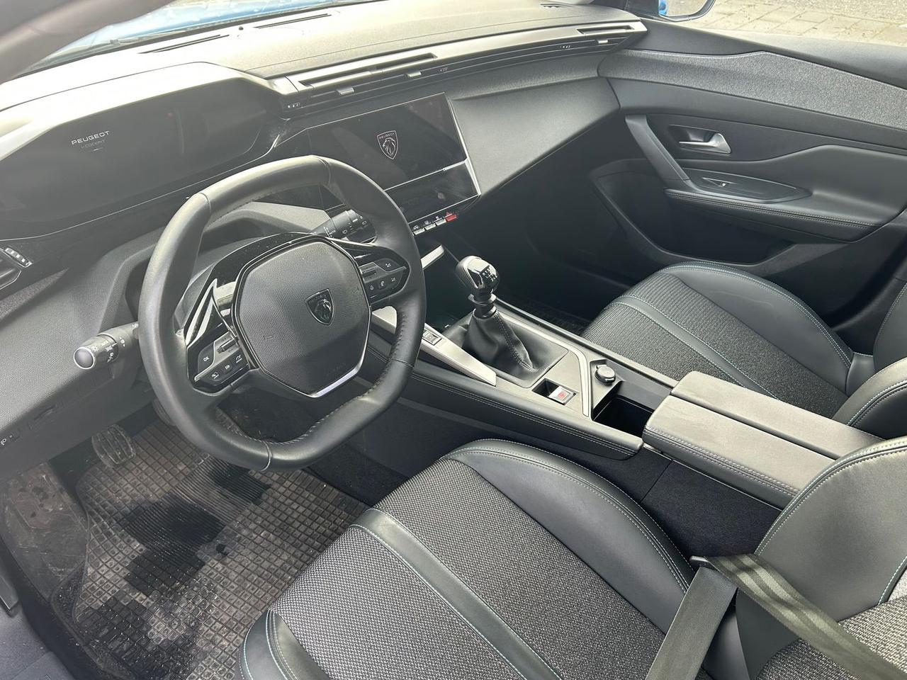 Peugeot 308 Allure Pack 1.2 PureTech 130 #9146