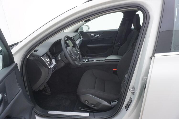 Volvo V60 B3 Momentum Business Pro Geartronic BR314083 2.0 Mild Hybrid 163CV