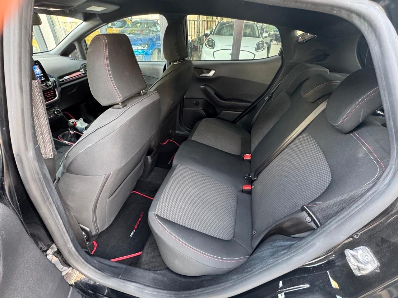 Ford Fiesta 1.5 TDCi 120 CV 5 porte ST-Line