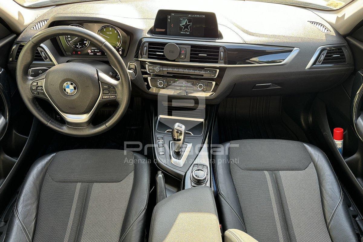 BMW 116d 5p. Urban