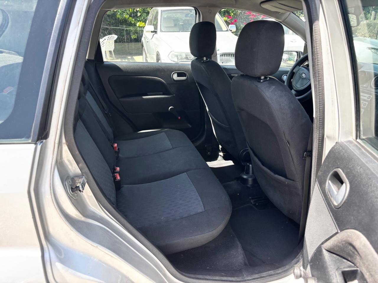 Ford Fiesta 1.4 TDCi 5p. Zetec