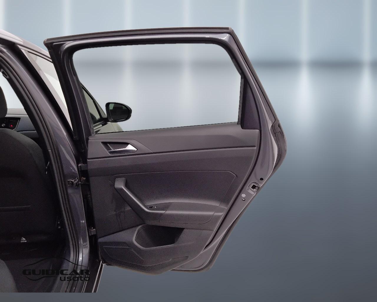 VOLKSWAGEN Taigo - Taigo 1.0 tsi R-Line 110cv