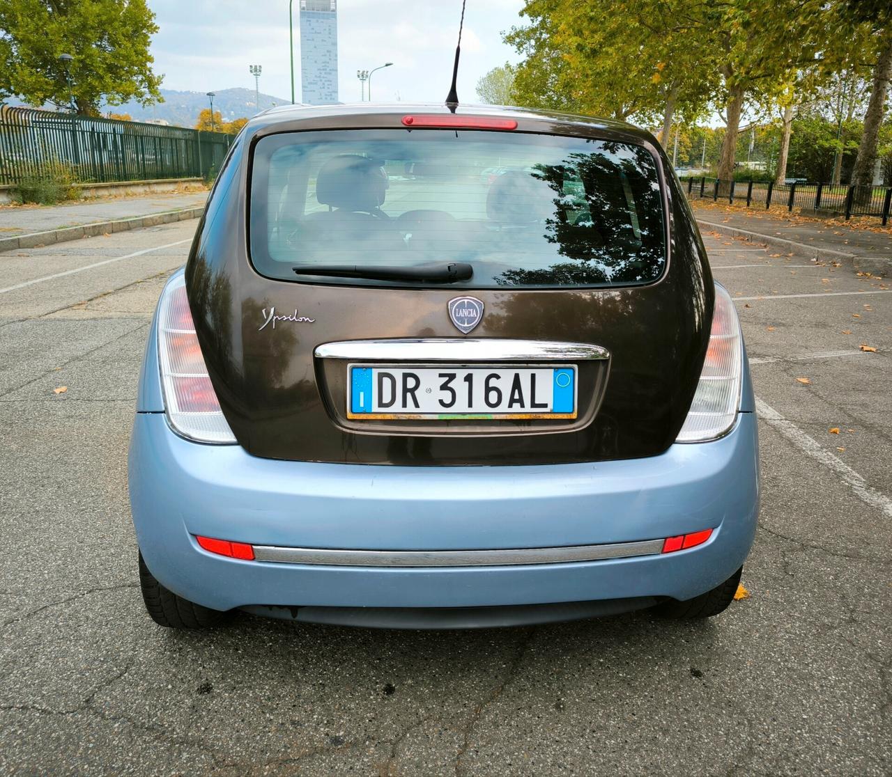 Lancia Ypsilon 1.2 Versus NEOPATENTATI
