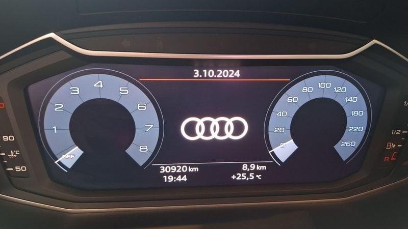 Audi A1 citycarver 30 TFSI S tronic Admired