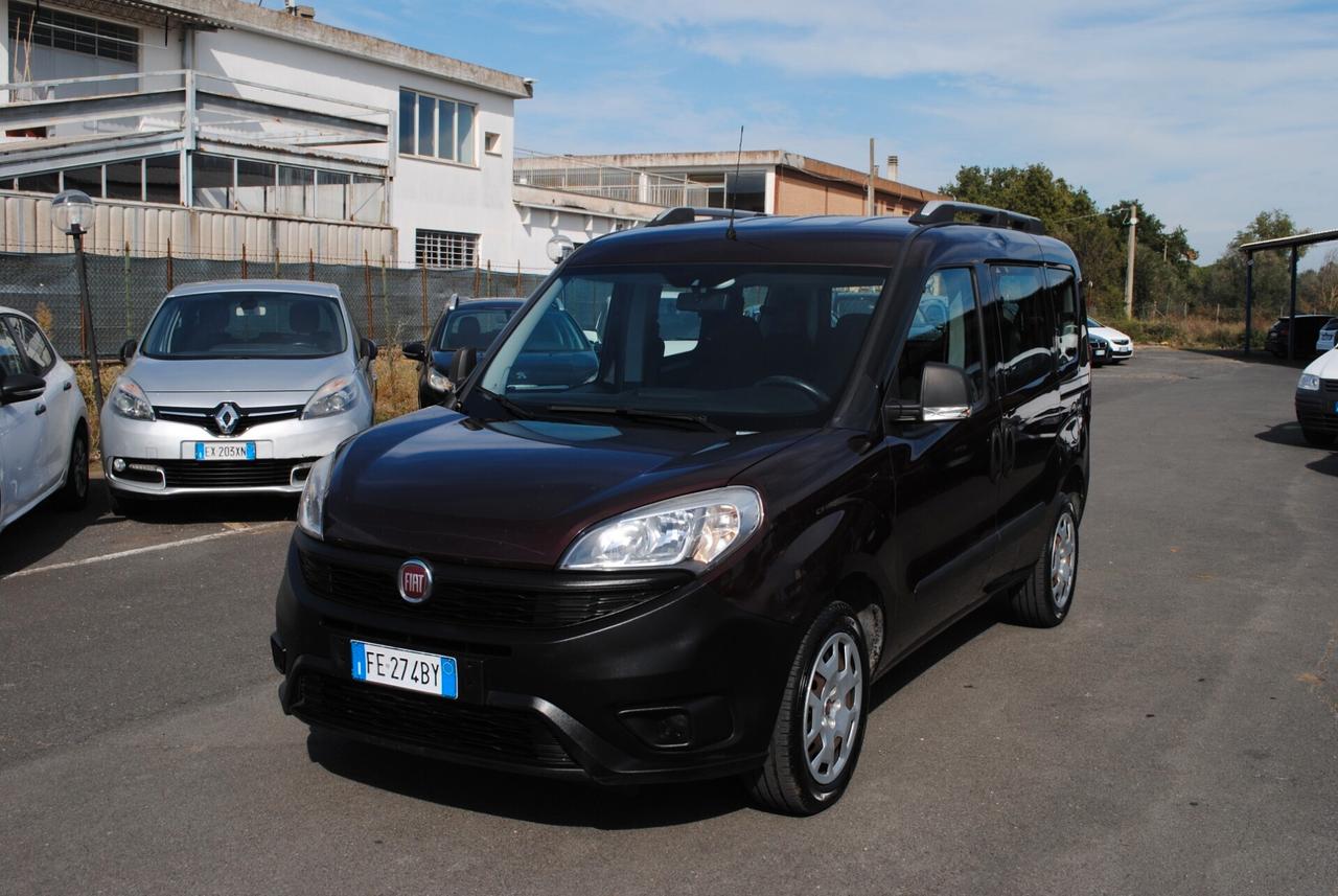 FIAT DOBLO' 1.4 BENZ/GPL 95 CV, 7 POSTI