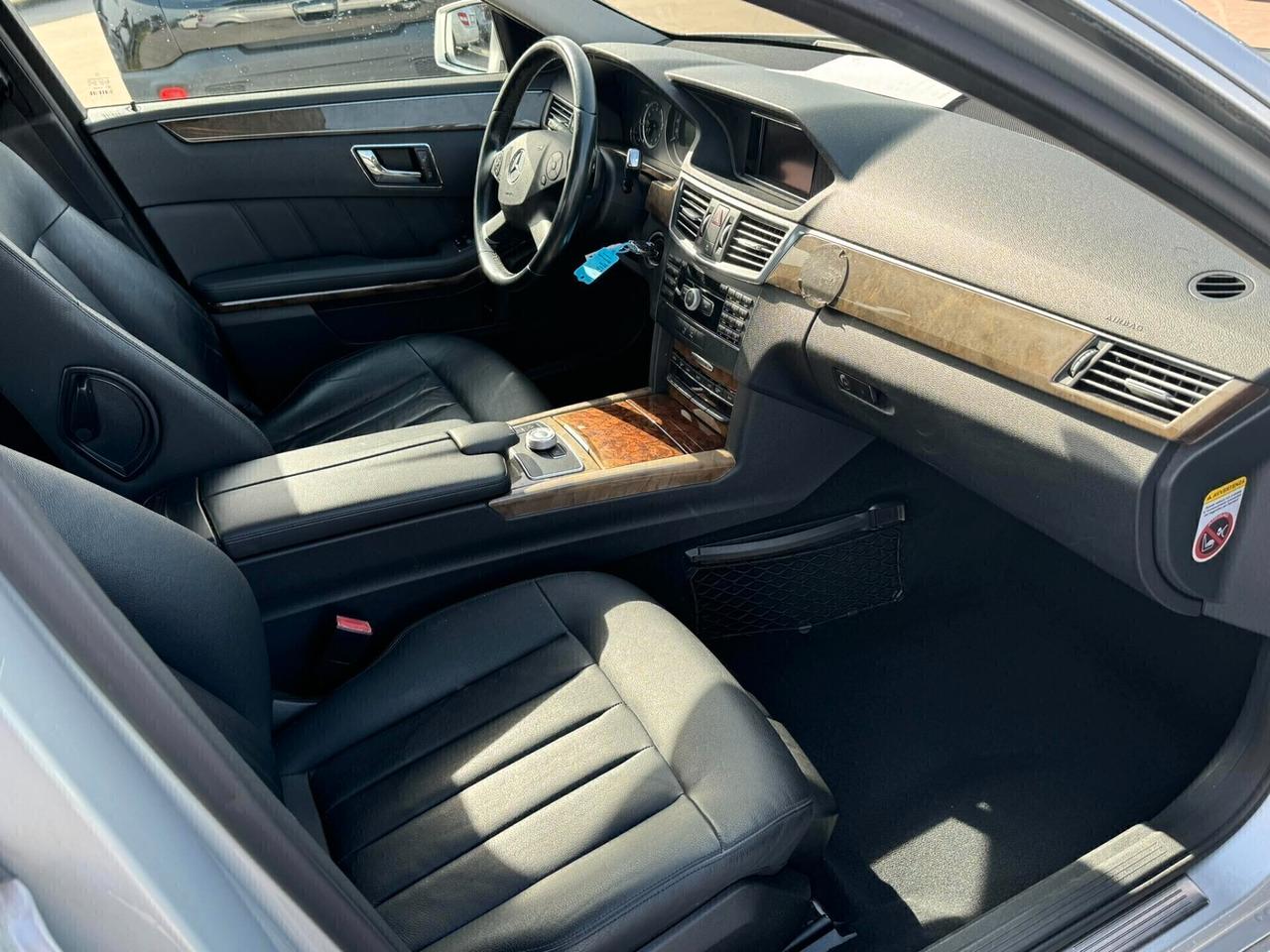 Mercedes-benz E 350 CDI BlueEFFICIENCY Elegance