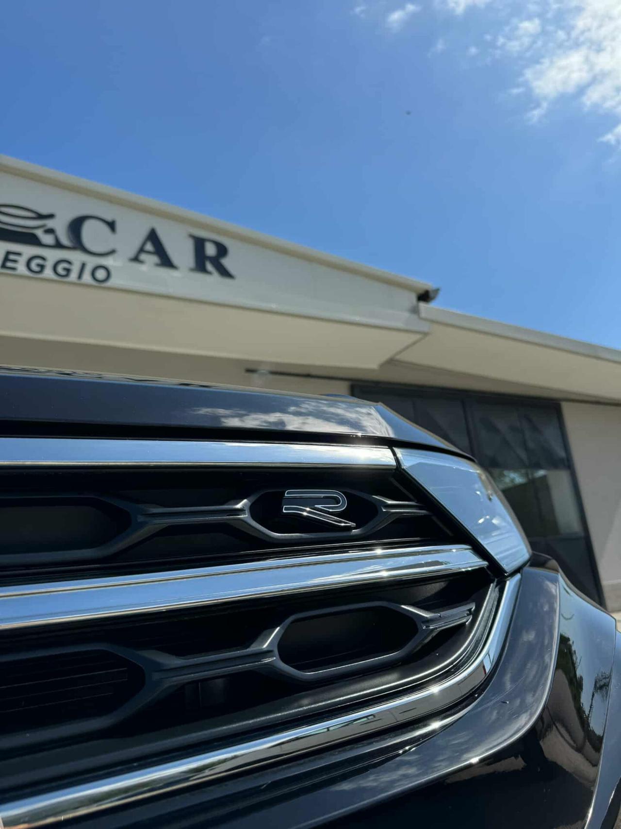 Volkswagen T-Roc 2.0 TDI SCR R-Line PARI AL NUOVO