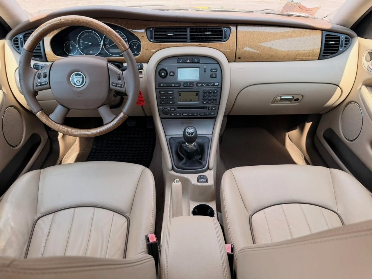 Jaguar X-Type 2.2D cat Executive