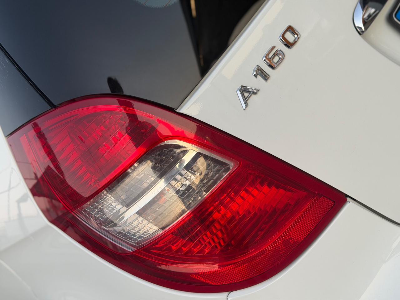 Mercedes CLASSE A 160 BENZINA 2011
