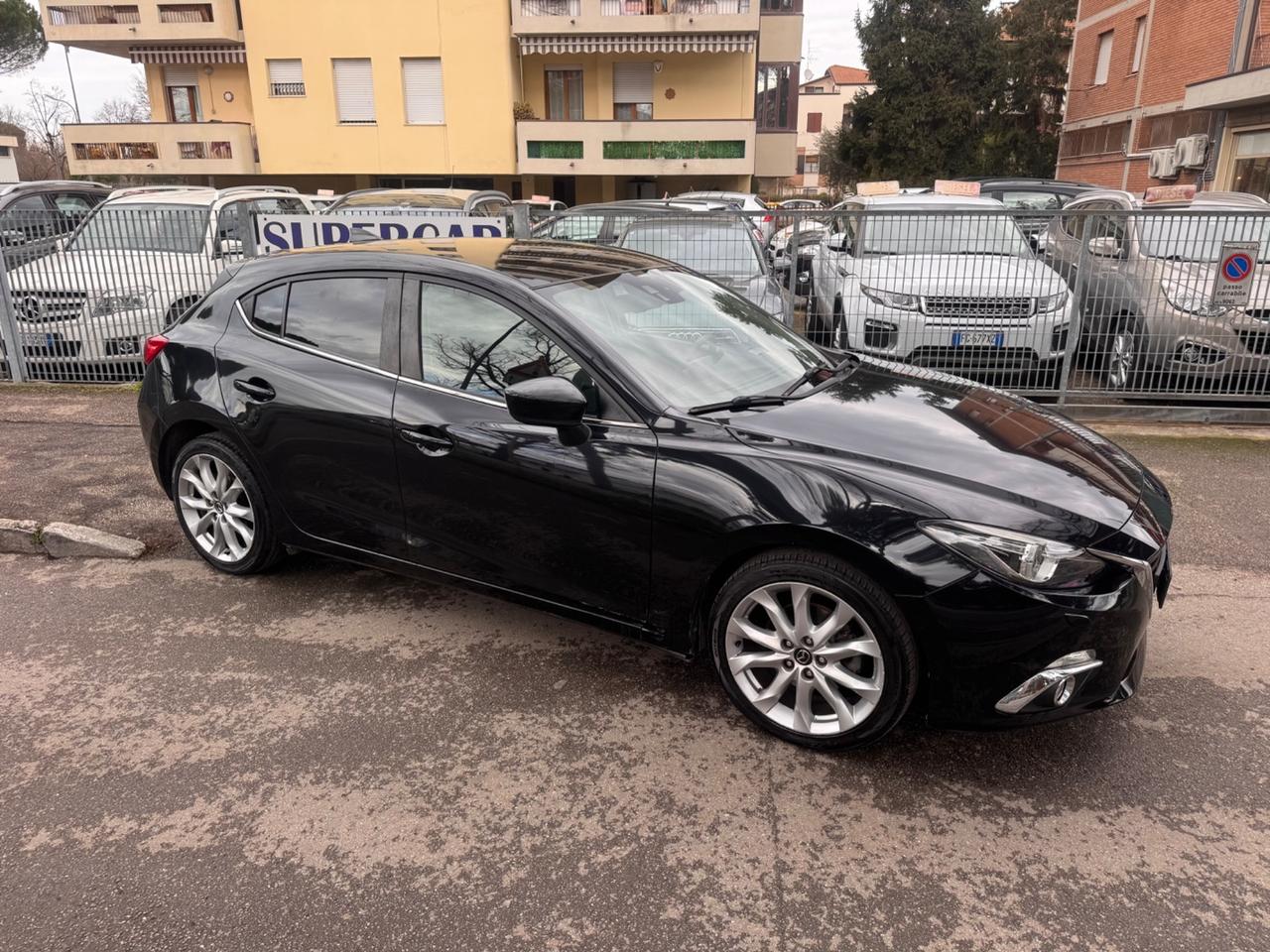 Mazda 3 1.5 Skyactiv-D Exceed garanzia 12 mesi