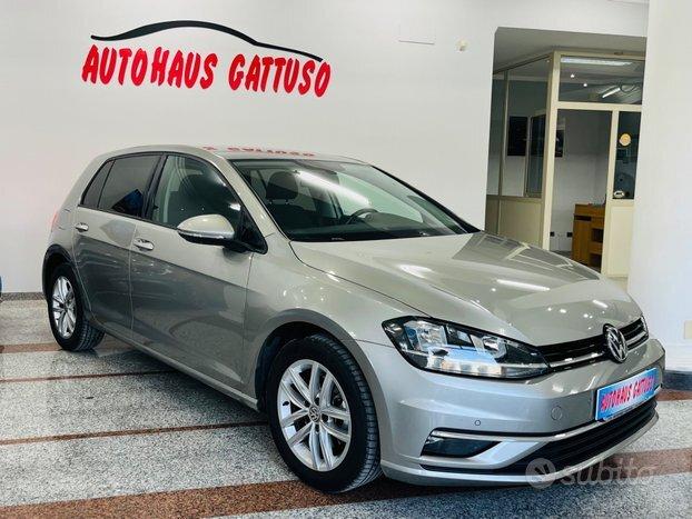 Volkswagen Golf 7.5 1.6cc 115 CV highline anno 2019.