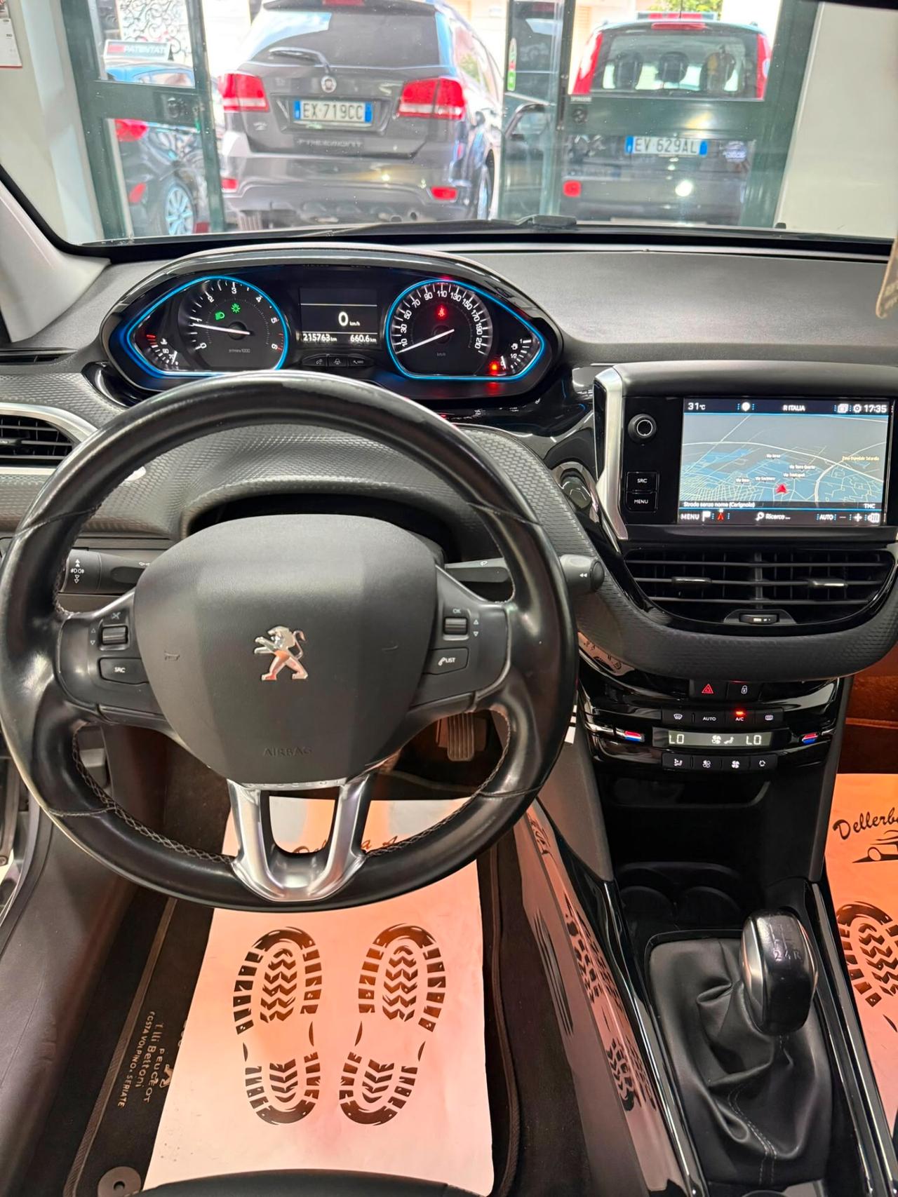 Peugeot 2008 BlueHDi 100 S&S Allure