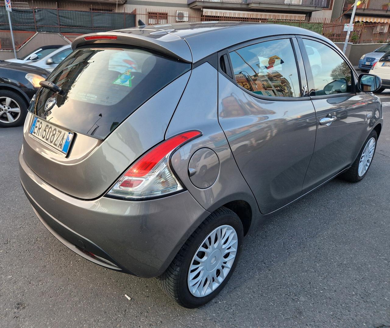 Lancia Ypsilon 1.3 MJT 16V 95 CV 5 porte S&S Platinum