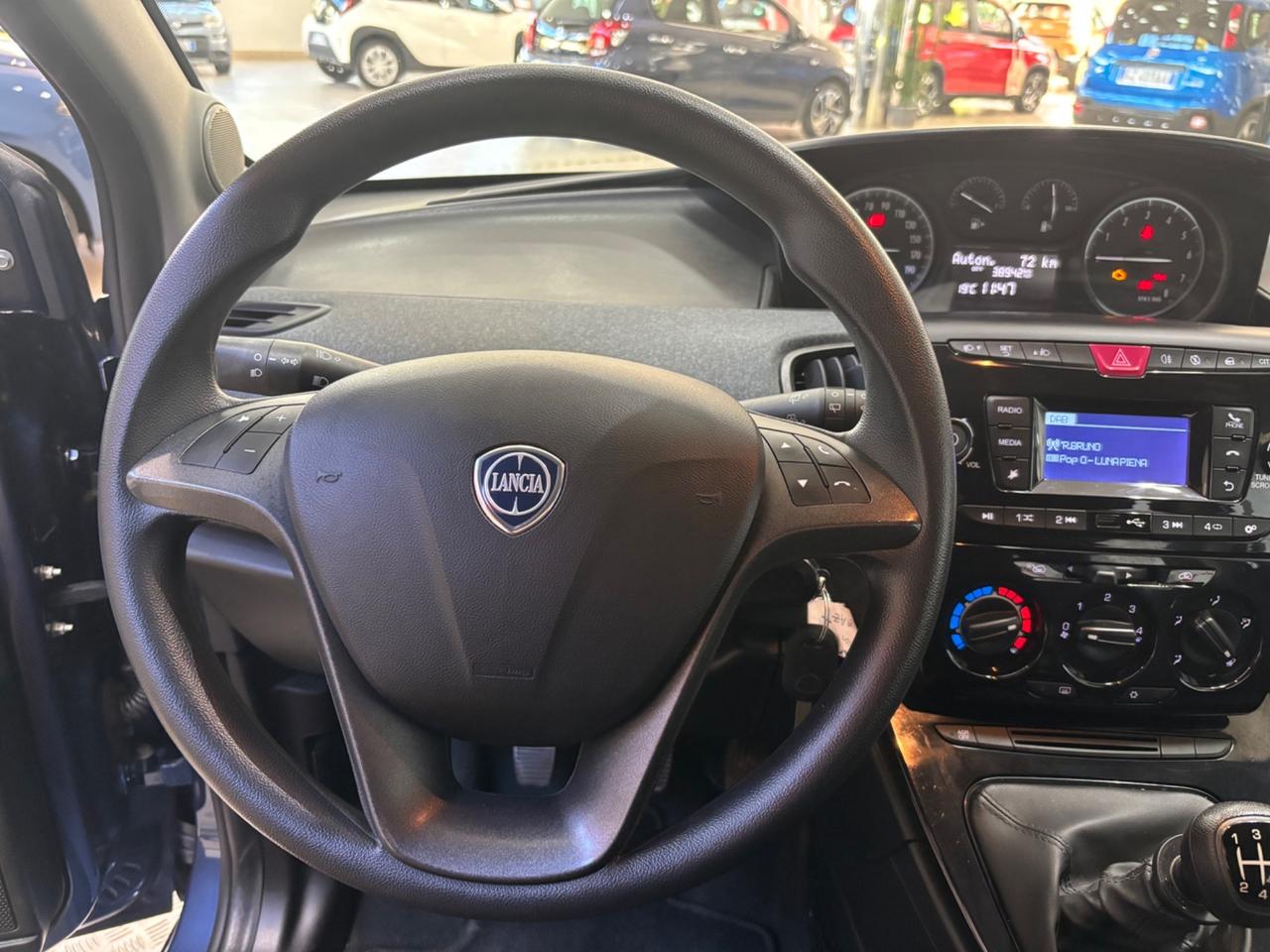 Lancia Ypsilon 1.0 FireFly 5 porte S&S Hybrid Ecochic Silver