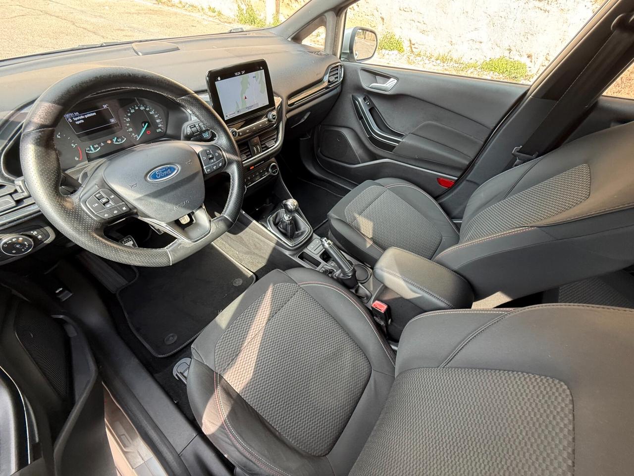 Ford Fiesta ST-LINE/1.5 86CV/NEOPATENTATI/CAR PLAY