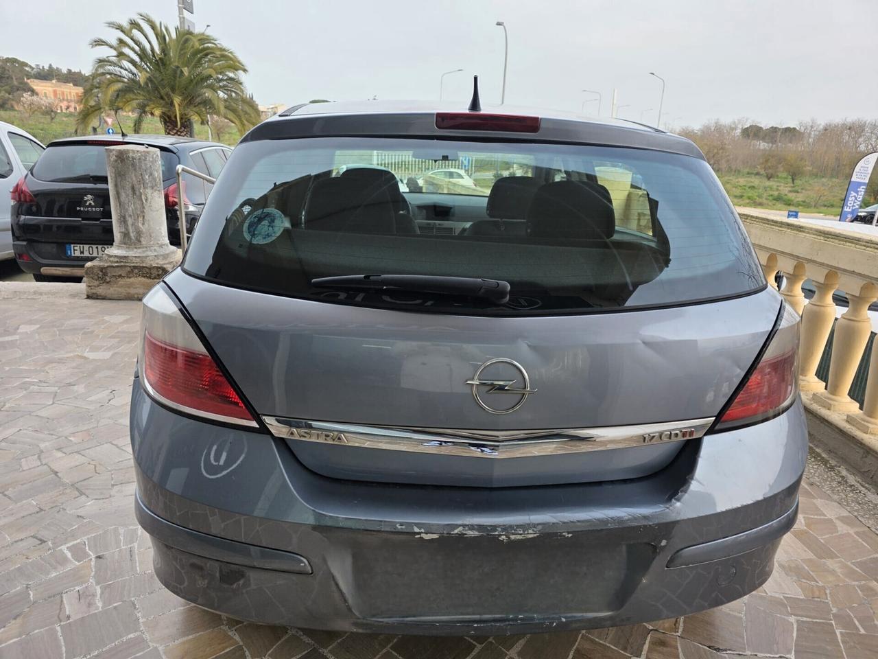 Opel Astra 1.7 CDTI 101CV 5 porte Elegance