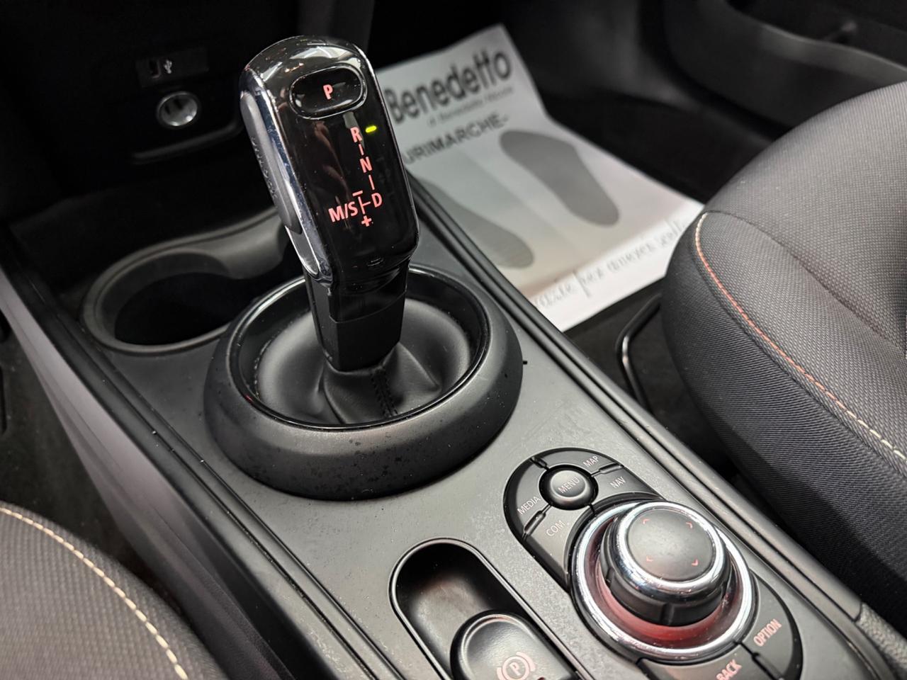 Mini Cooper D Countryman 1.5 116cv Business 2022