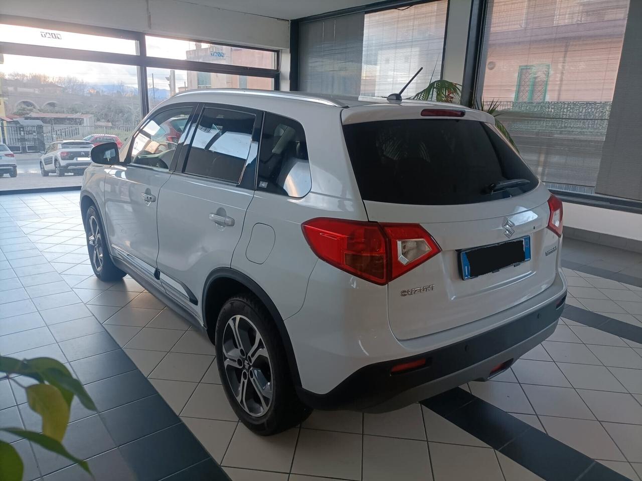 Suzuki Vitara 1.6 VVT V-Top GPL