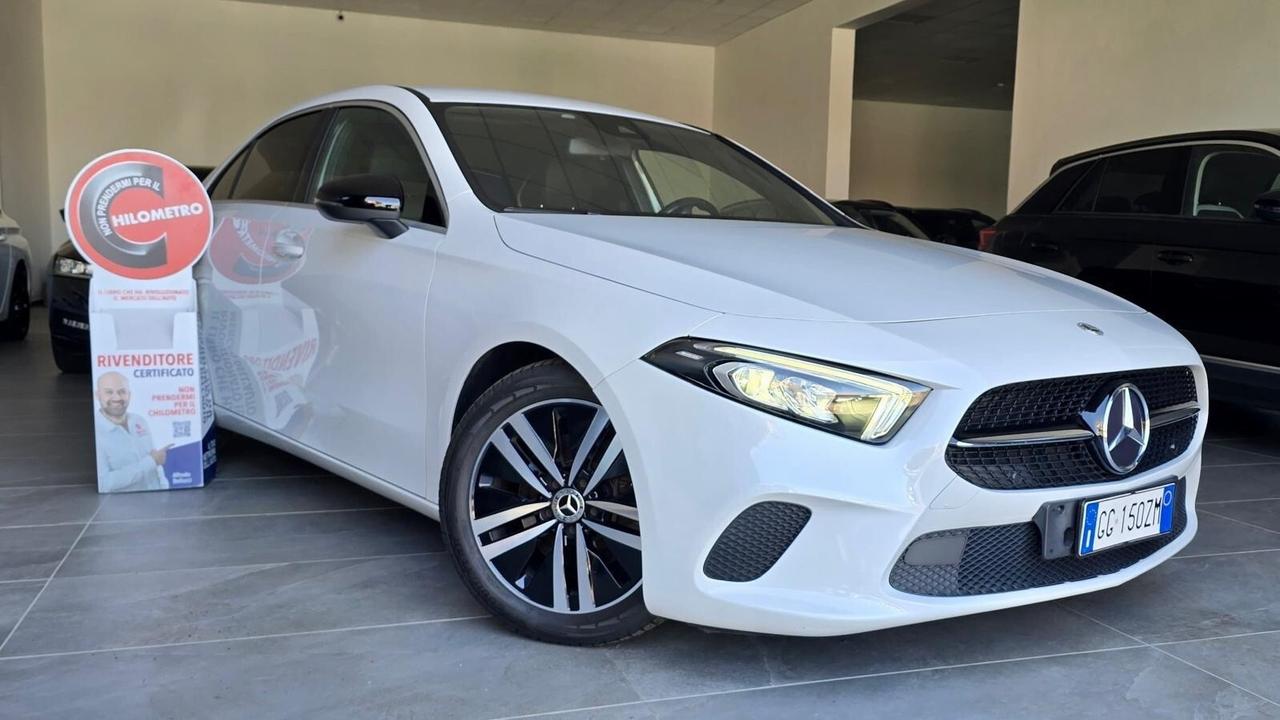 MERCEDES-BENZ CLASSE A180 2.0 PREMIUM 116CV - FULL LED, VIRTUAL COCKPIT, PELLE, NEOPATENTATI