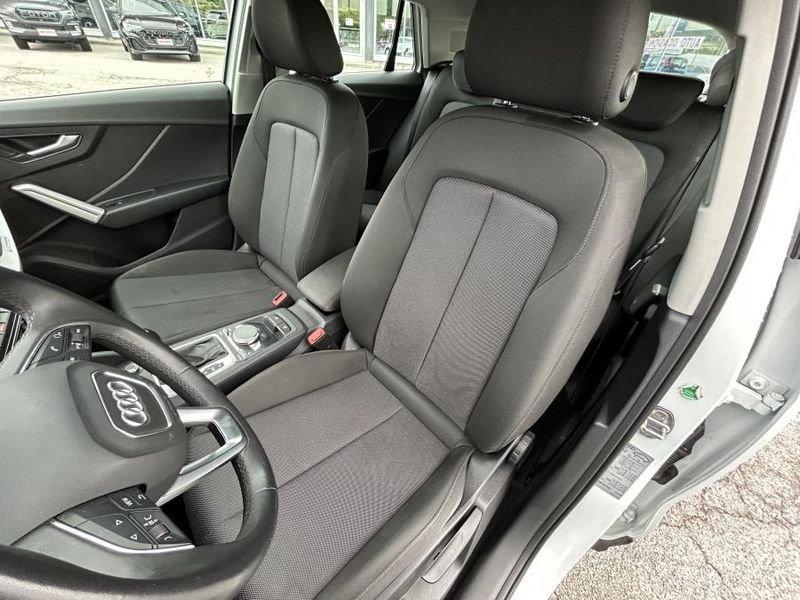 Audi Q2 35 TFSI S-Tronic Business Advanced NAVI+FULL LED+CAMERA
