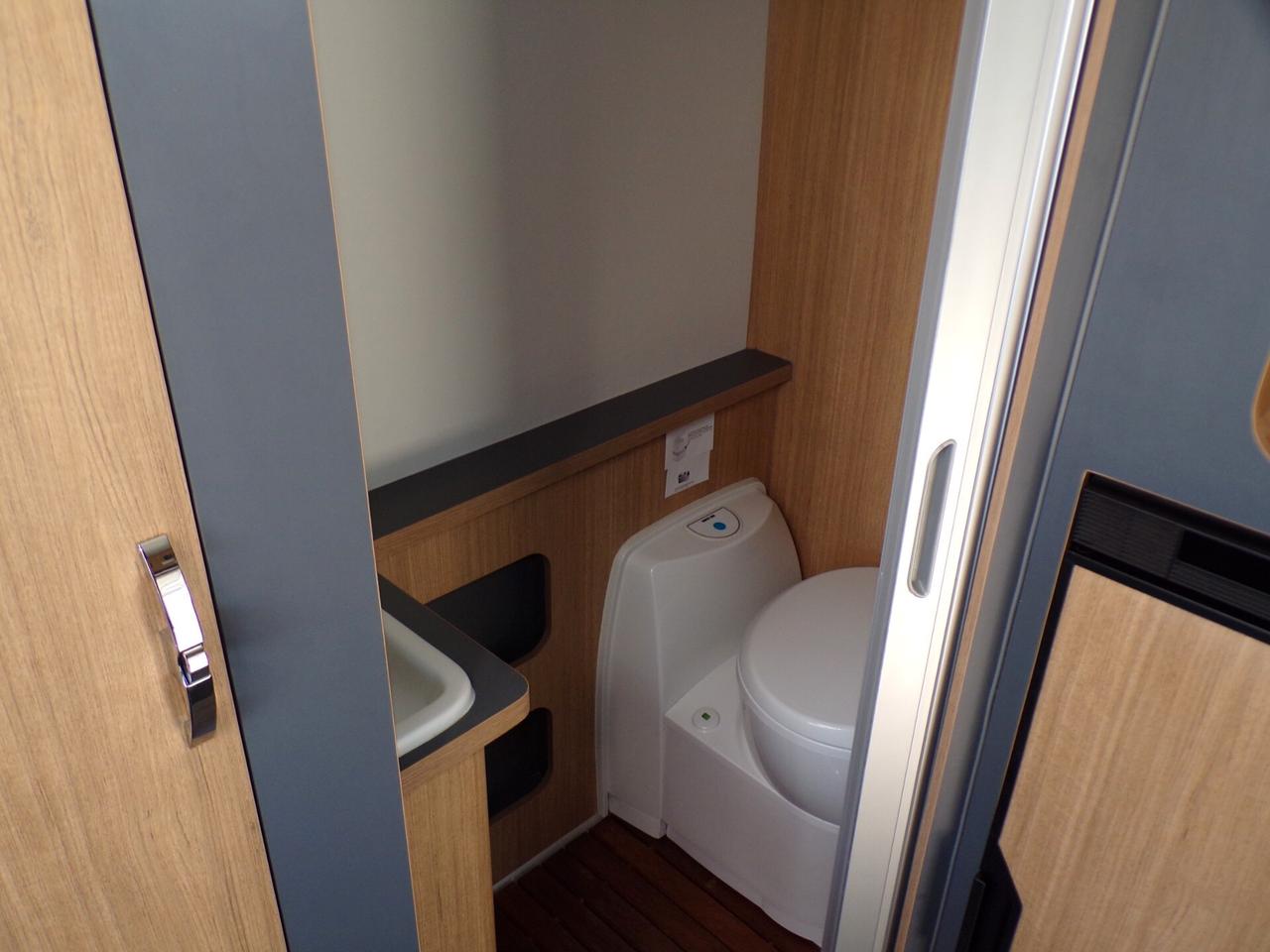 FIAT Camper Mansardato Doblò Hotomobil Ronin XL