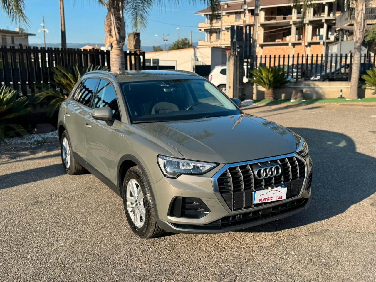 Audi Q3 35 TDI S tronic Business Advanced