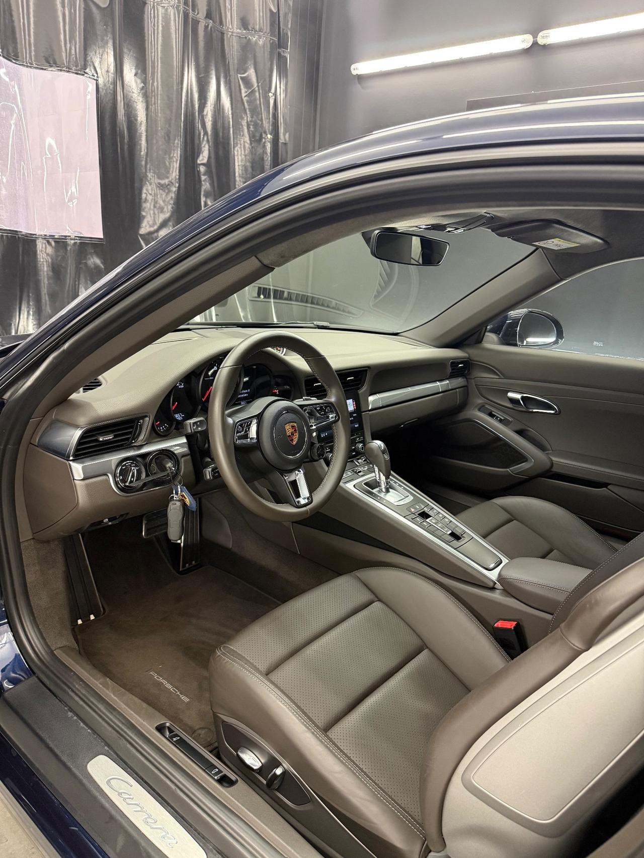 Porsche 911 3.0 Carrera Coupé