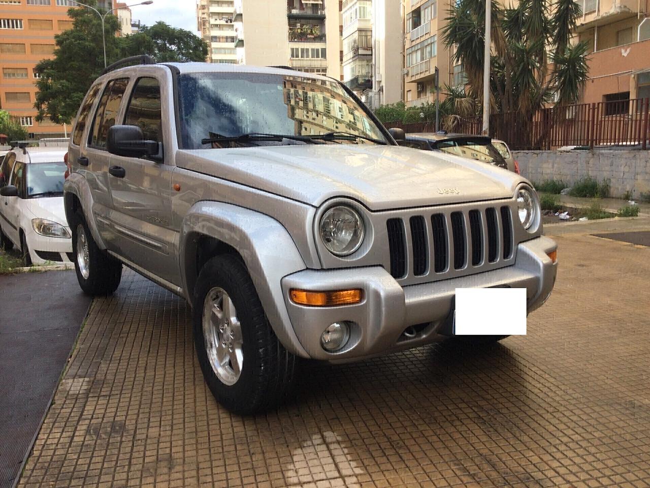 Jeep Cherokee 2.5 CRD Limited