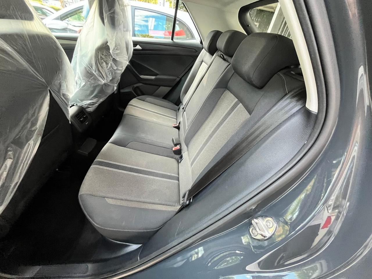 Volkswagen T-Roc 1.6 TDI SCR Advanced BlueMotion Technology