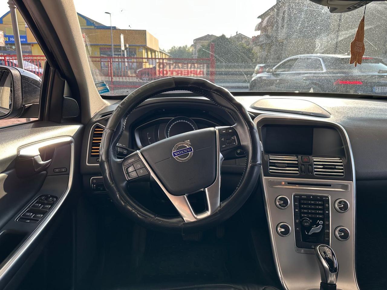 Volvo XC 60 Business Plus 2.0 D3 #7441