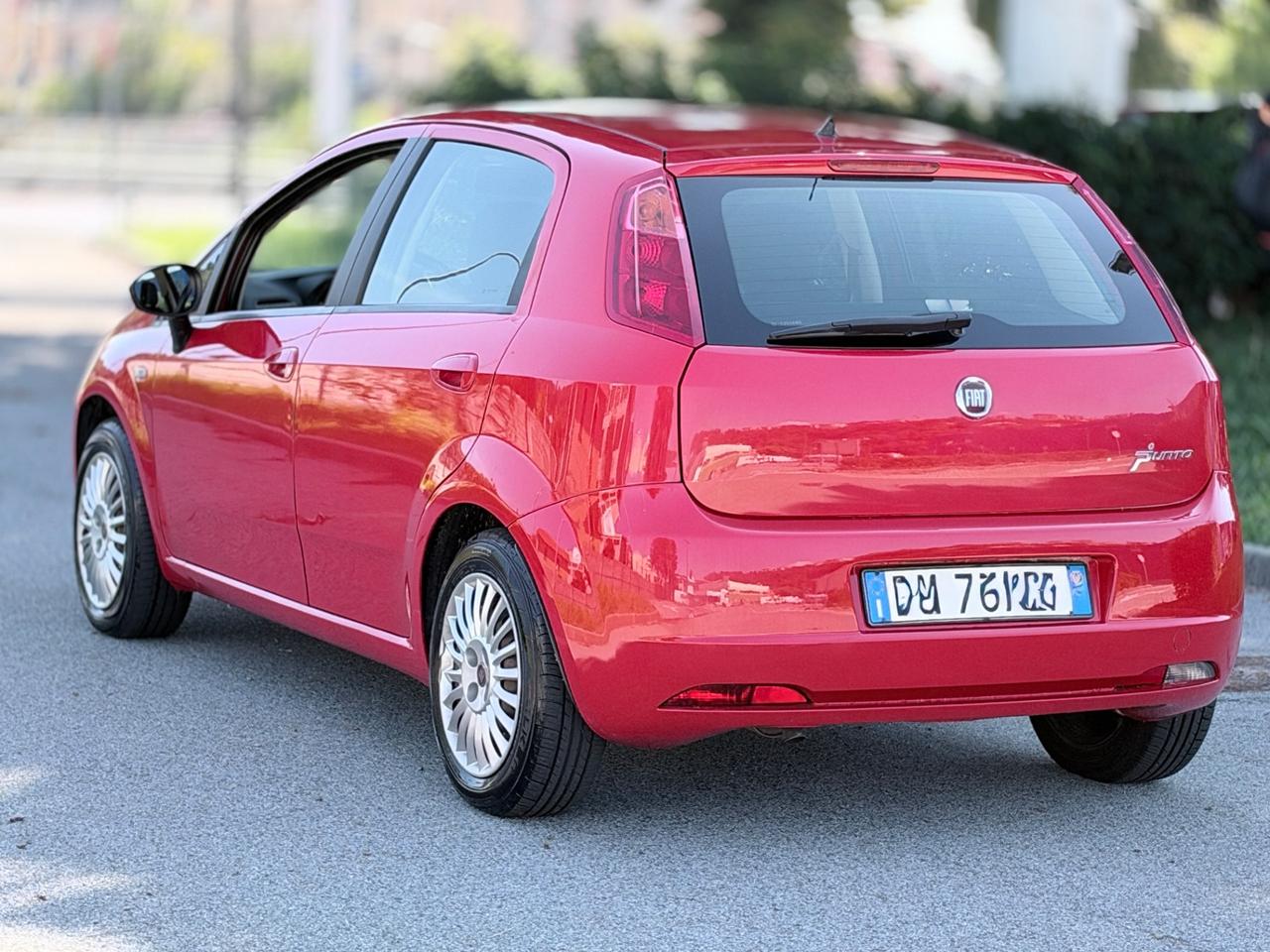 FIAT GRANDE PUNTO 1.2 BENZINA 5 PORTE GARANZIA 12 MESI