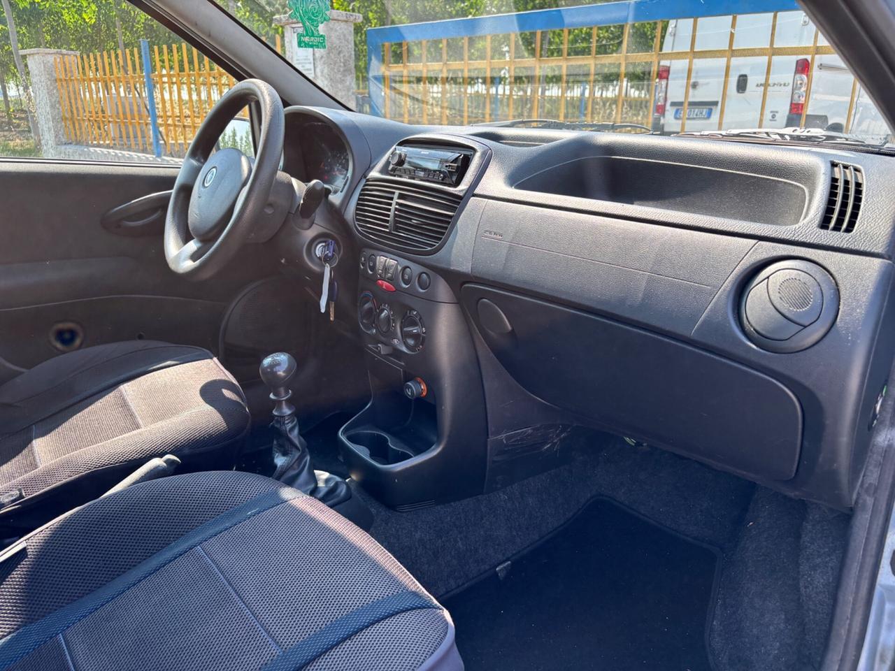 Fiat Punto 1.2 5 porte Active Natural Power
