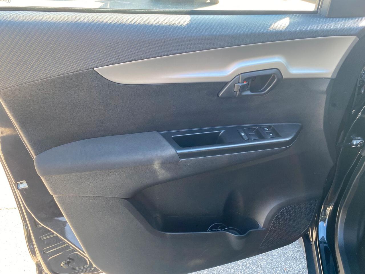 Mahindra KUV100 1.2 VVT M-Bifuel(GPL) K6+