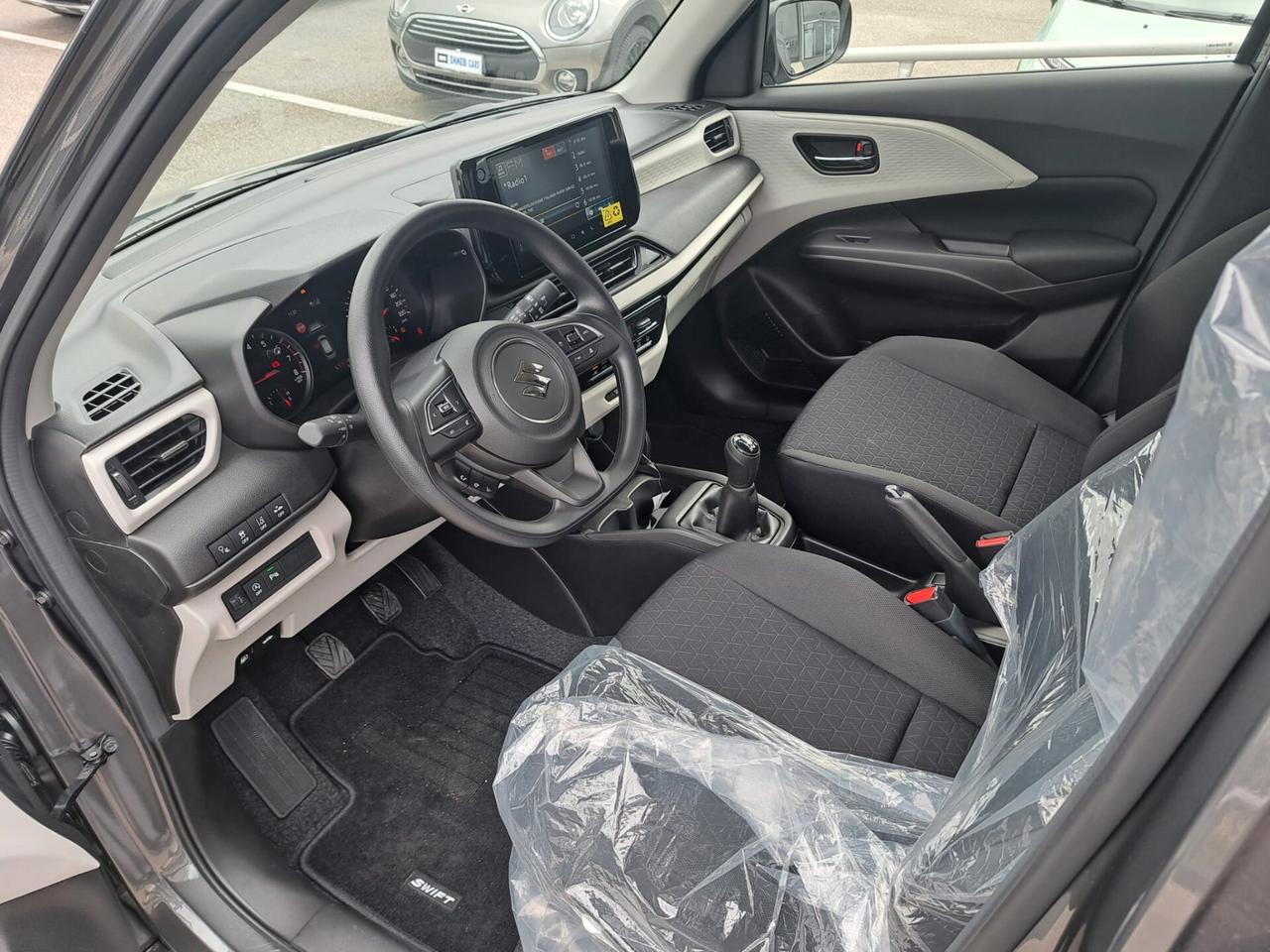 SUZUKI SWIFT 1.2 HYBRID 83 CV WAKU