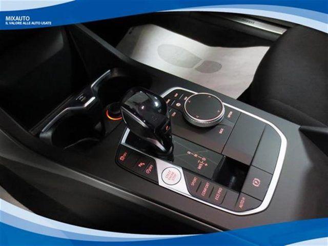 BMW 118 D Business Advantage AUT EU6